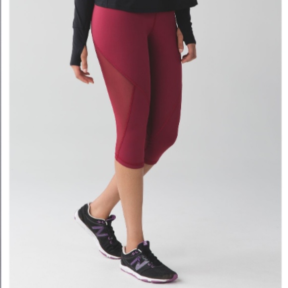 lululemon athletica Pants - Lululemon Run With The Sun Crop -Rosewood